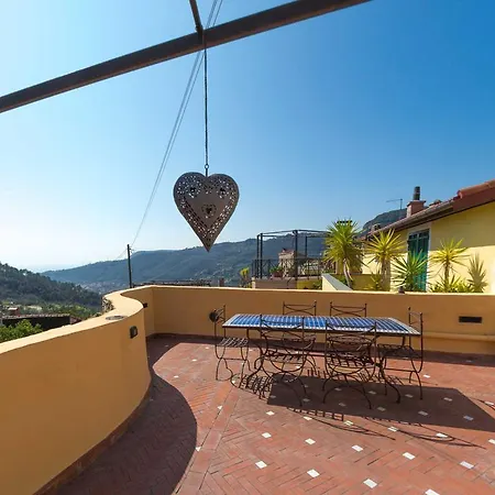 Maison Jean Francois * Finale Ligure